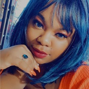 Meet your Posher, Alleah